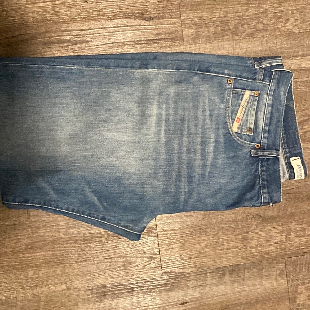Brand new, never been work pair of diesel jeans.